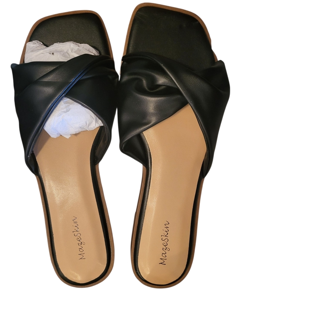 Mazeskin Knot Design Sandals Black Sz 10